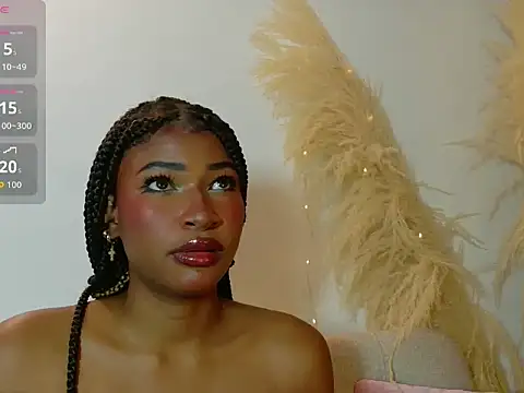 Snapshot of sophiabloss1 chatting on 02.11.26 sophiabloss1 online show from 02.11.26