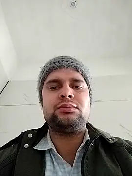 Snapshot of genialsparkcharlie chatting on 02.11.26 genialsparkcharlie online show from 02.11.26