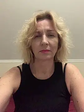 Snapshot of VeltaMur975 chatting on 03.09.26 VeltaMur975 online show from 03.09.26