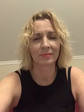 Snapshot of VeltaMur975 chatting on 03.11.26 VeltaMur975 online show from 03.11.26