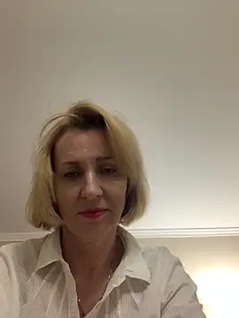 Snapshot of VeltaMur975 chatting on 03.21.26 VeltaMur975 online show from 03.21.26