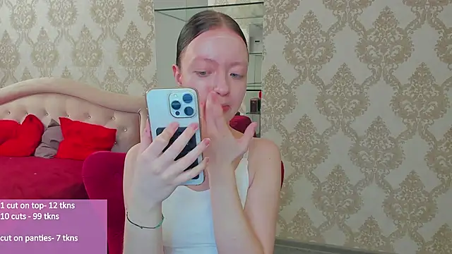 Snapshot of casey_blush chatting on 03.24.26 casey blush online show from 03.24.26