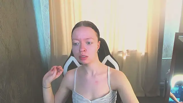 Snapshot of casey_blush chatting on 03.28.26 casey blush online show from 03.28.26