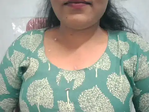 Snapshot of Rathi-priyaa chatting on 06.12.26 Rathi-priyaa online show from 06.12.26