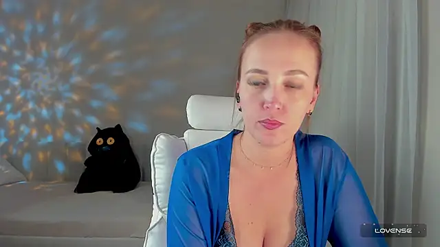 she wolf online show from 04.29.26