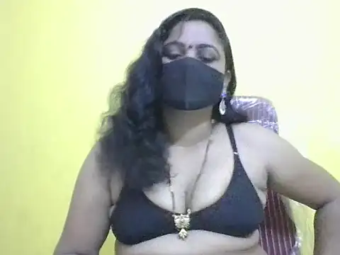 anu-reddyy online show from 04.30.26