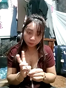 Snapshot of cute-shine chatting on 03.08.26 cute-shine online show from 03.08.26