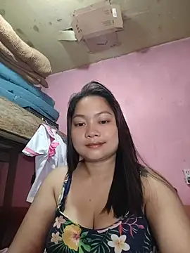 Snapshot of sweety_pie18 chatting on 04.13.26 sweety pie18 online show from 04.13.26