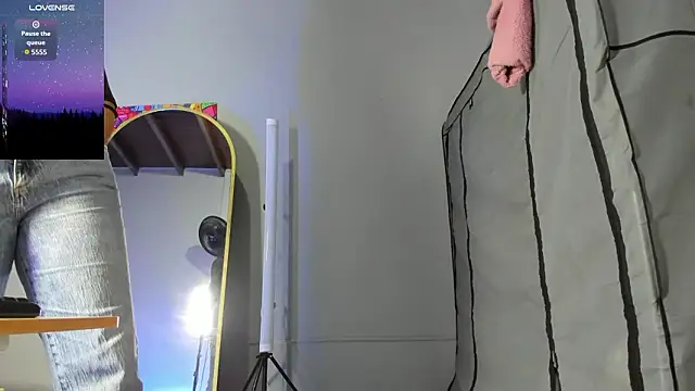 Snapshot of Zaphiro__Sky chatting on 03.05.26 Zaphiro Sky online show from 03.05.26