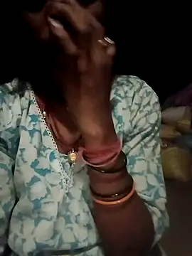 Desi Couple P online show from 05.05.26