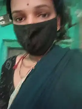 Desi Couple P online show from 06.28.26