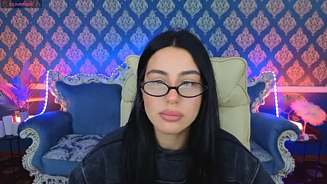 Snapshot of Twix_Ten chatting on 02.22.26 Twix Ten online show from 02.22.26