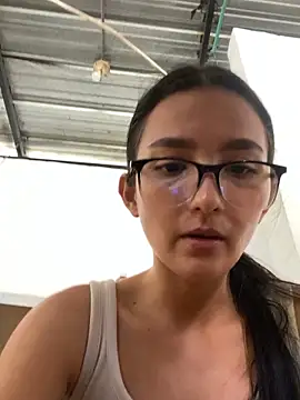 cristal gomez09 online show from 04.06.26