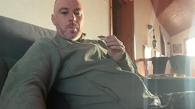 marcovik1 online show from 02.21.26