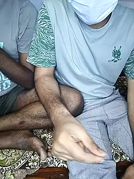 Snapshot of Tinku_1324 chatting on 03.24.26 Tinku 1324 online show from 03.24.26