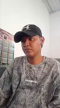 Snapshot of Robertkiller10 chatting on 02.11.26 Robertkiller10 online show from 02.11.26