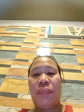 squirtshantal online show from 11.30.25