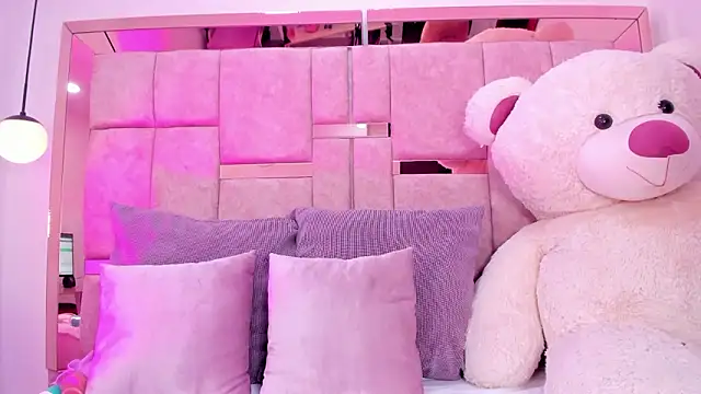 ween sheng  online show from 02.26.26