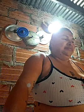 Snapshot of Juli_Powl chatting on 03.05.26 Juli Powl online show from 03.05.26