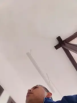 Hachi28 online show from 04.09.26