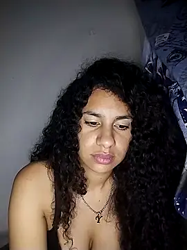 Snapshot of RizHoney chatting on 03.12.26 RizHoney online show from 03.12.26