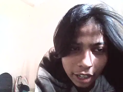 Snapshot of pujaSex69 chatting on 06.27.26 pujaSex69 online show from 06.27.26