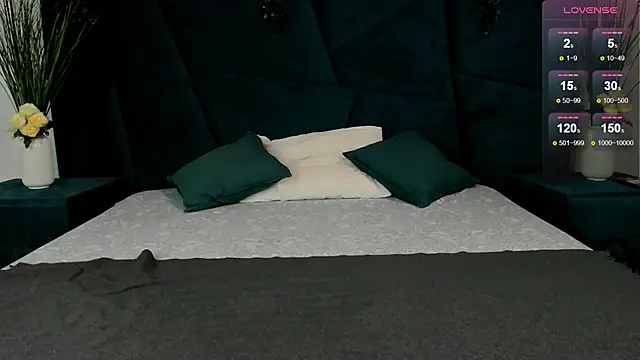 Snapshot of Erick_Wilson chatting on 11.20.25 Erick Wilson online show from 11.20.25