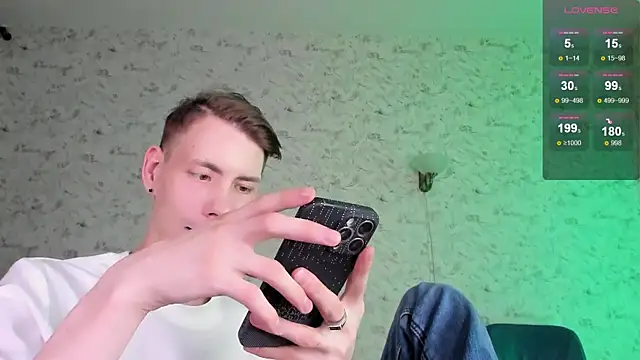 Snapshot of Erick_Wilson chatting on 02.28.26 Erick Wilson online show from 02.28.26