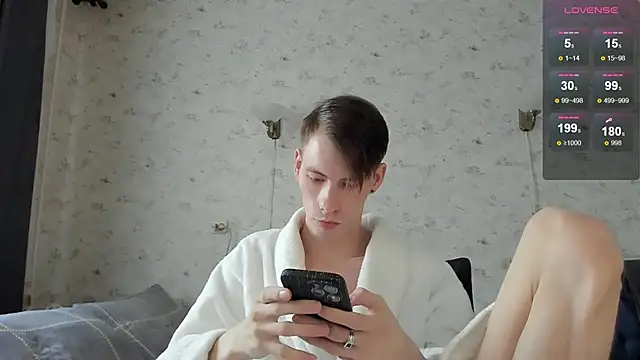 Snapshot of Erick_Wilson chatting on 03.08.26 Erick Wilson online show from 03.08.26