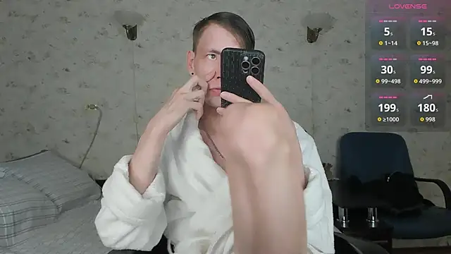 Snapshot of Erick_Wilson chatting on 03.13.26 Erick Wilson online show from 03.13.26