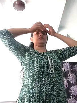 Anushka Singh0 online show from 04.01.26