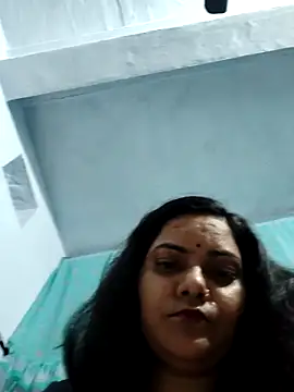 Snapshot of Anushka_Singh0 chatting on 04.08.26 Anushka Singh0 online show from 04.08.26