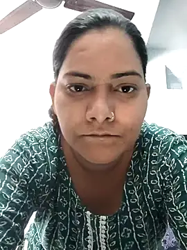 Snapshot of Anushka_Singh0 chatting on 04.17.26 Anushka Singh0 online show from 04.17.26