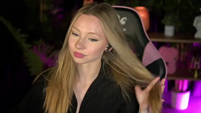 SweetDaisy me online show from 02.16.26