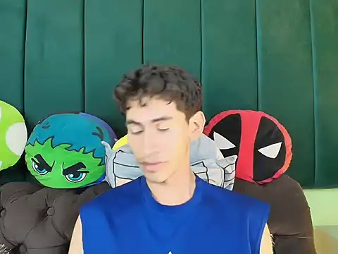 Snapshot of skinny_jean_ chatting on 02.21.26 skinny jean online show from 02.21.26