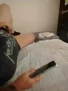 Snapshot of Rosebed chatting on 02.12.26 Rosebed online show from 02.12.26