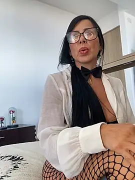 caritoo21 online show from 07.28.26