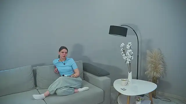 Snapshot of AricaOhashi chatting on 02.19.26 AricaOhashi online show from 02.19.26