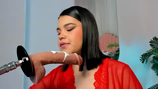 Snapshot of Rose_jener06 chatting on 03.06.26 Rose jener06 online show from 03.06.26