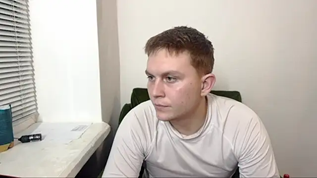 Snapshot of MrHeat_ chatting on 02.13.26 MrHeat online show from 02.13.26