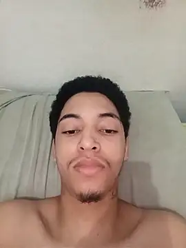 Snapshot of im_ld chatting on 02.12.26 im ld online show from 02.12.26