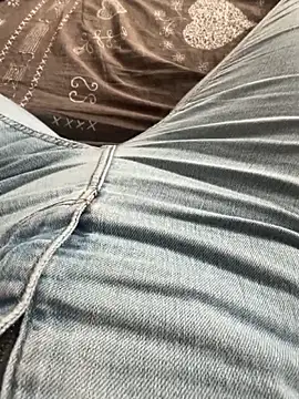 Lynamsb online show from 04.20.26