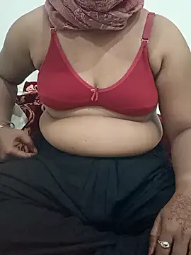 Snapshot of _sassyseema chatting on 02.20.26 sassyseema online show from 02.20.26