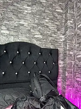 Lucyfer fire online show from 04.01.26