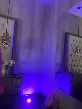 Anya Volker online show from 03.18.26