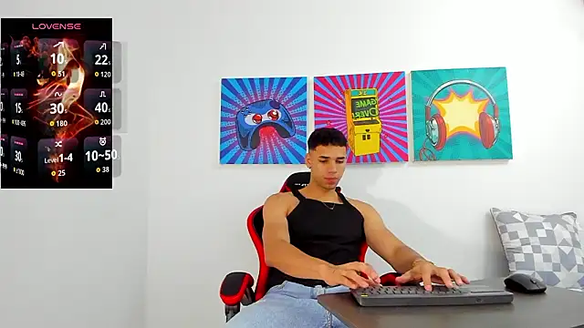 Snapshot of Thomas_walker14 chatting on 02.22.26 Thomas walker14 online show from 02.22.26