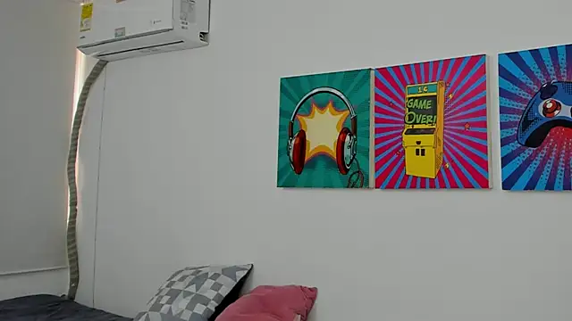 Snapshot of Thomas_walker14 chatting on 04.09.26 Thomas walker14 online show from 04.09.26