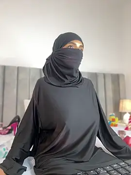 aminaa  online show from 03.16.26