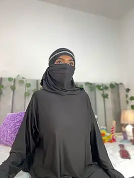 aminaa  online show from 03.19.26