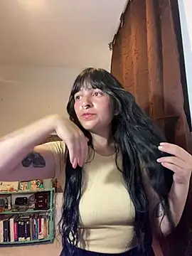 Snapshot of Abril_Thompson221 chatting on 03.28.26 Abril Thompson221 online show from 03.28.26